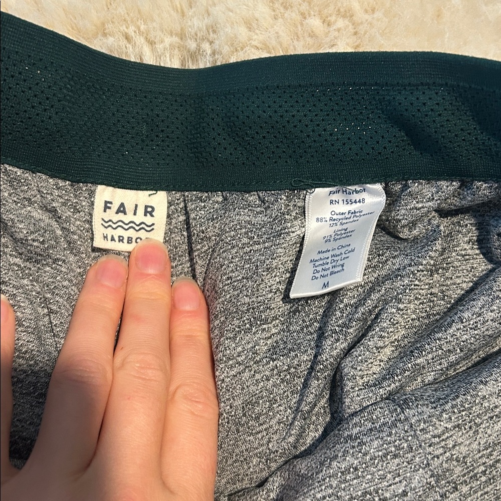 Men’s Fair Harbor Forest Green Boardshort - Picture 3 of 3